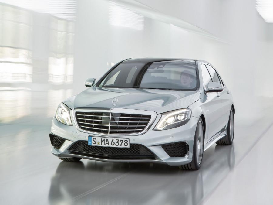  Mercedes-Benz S63 AMG 2013 года  (фото 23 из 30)